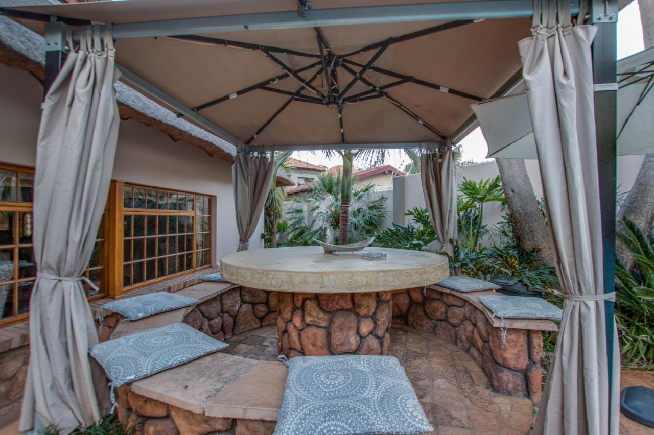 Kassaboera Lodge Hartbeespoort Extérieur photo